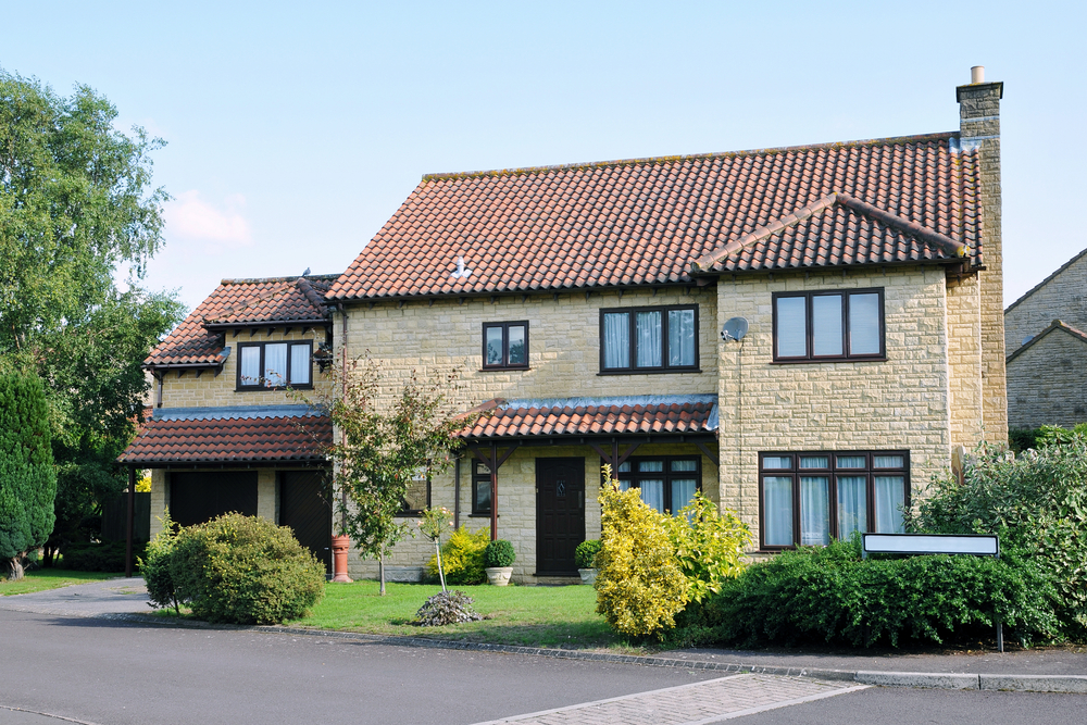 Roofers & pavers in Ireland & the UK